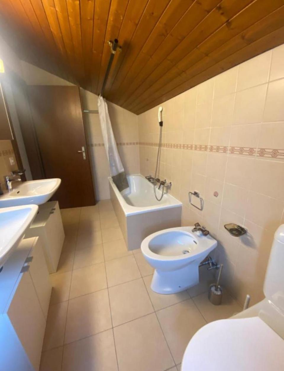 Bellavista Cureglia Bed & Breakfast エクステリア 写真