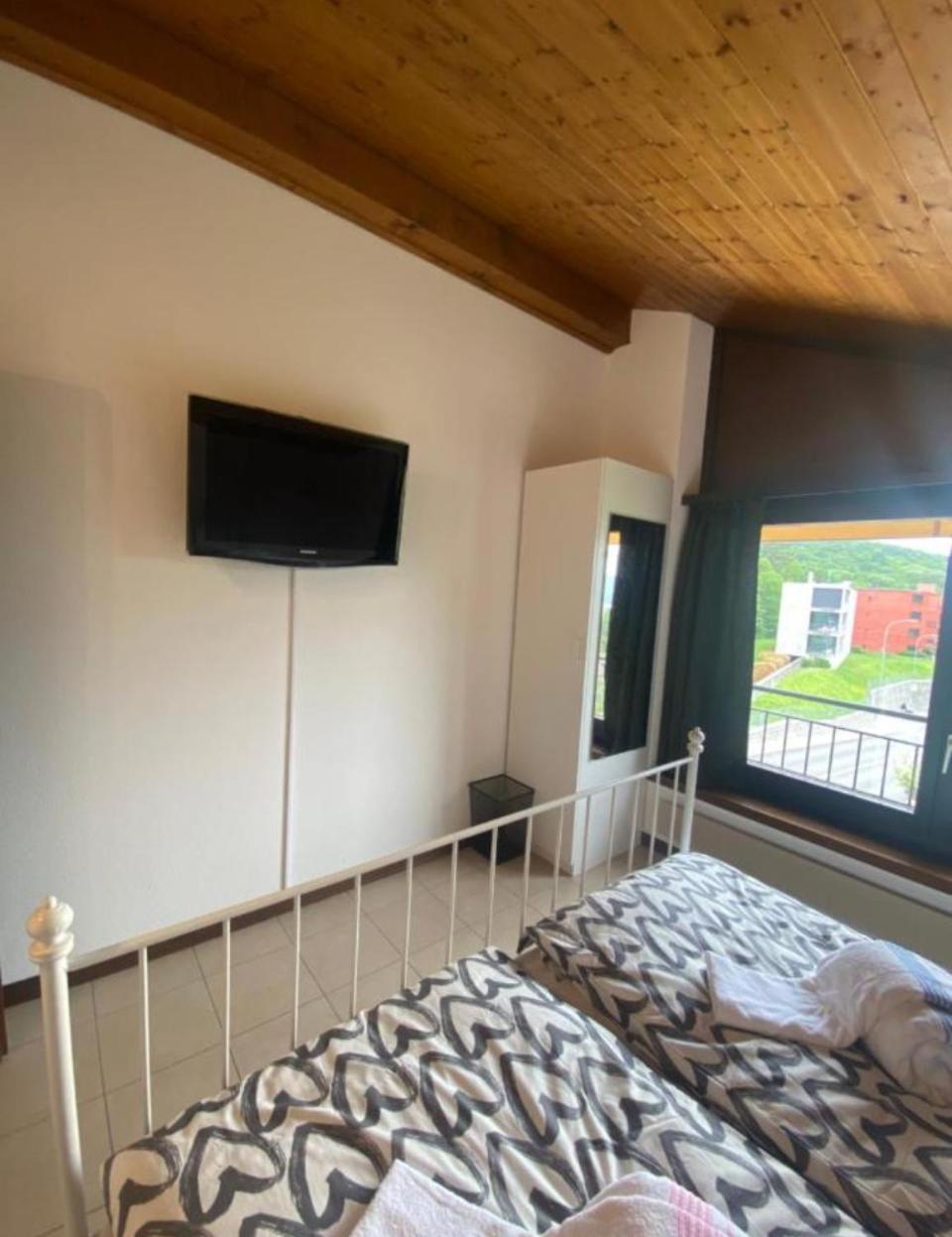 Bellavista Cureglia Bed & Breakfast エクステリア 写真